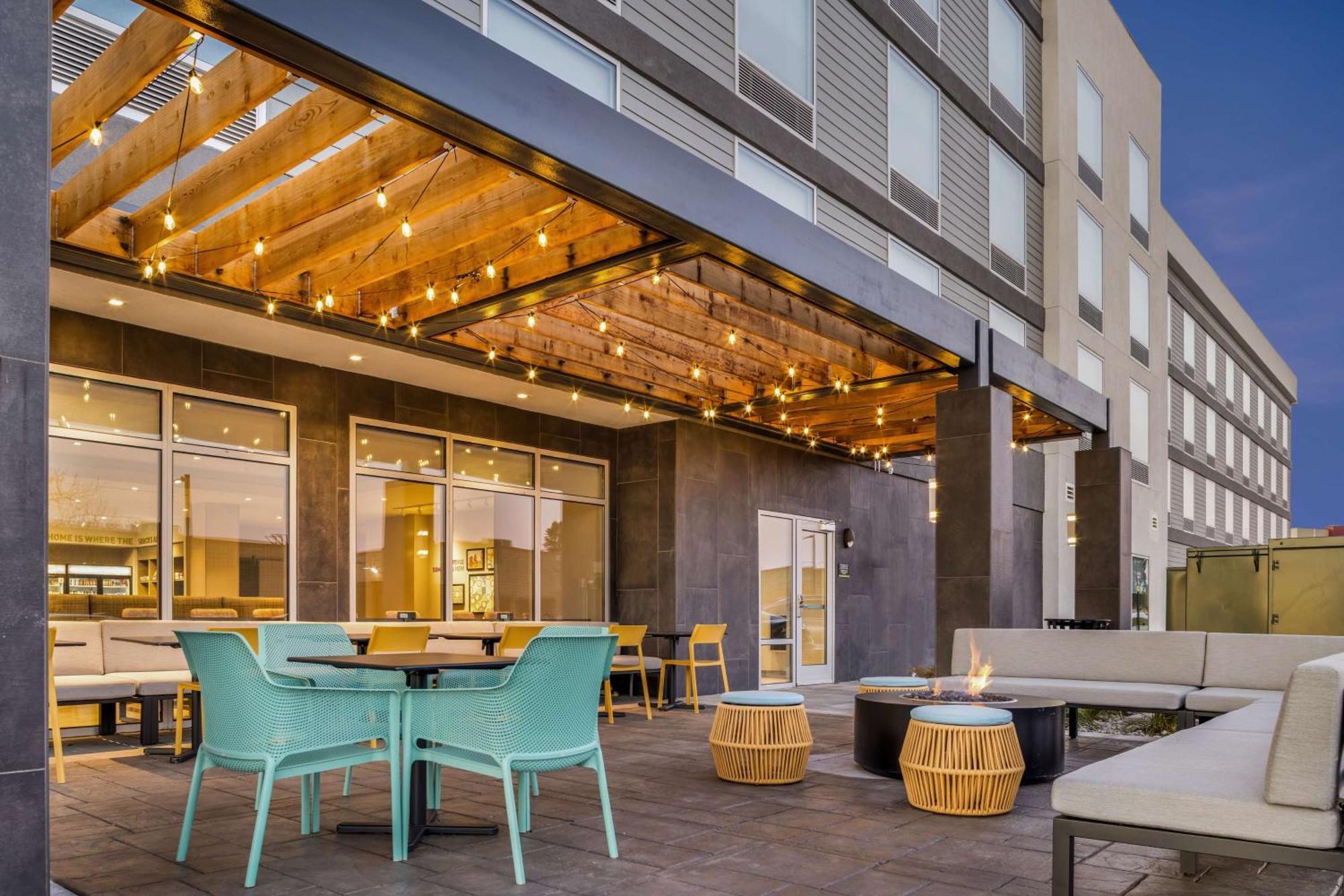 Home2 Suites By Hilton Colorado Springs Airport Ngoại thất bức ảnh