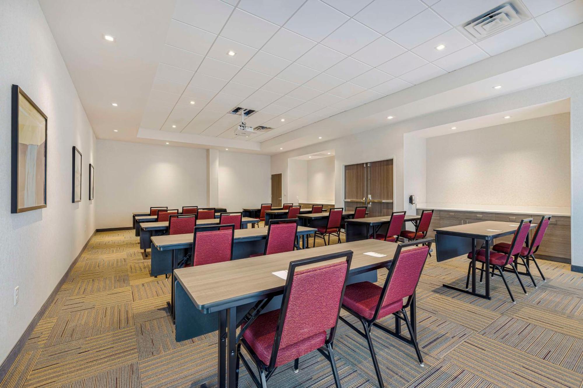 Home2 Suites By Hilton Colorado Springs Airport Ngoại thất bức ảnh