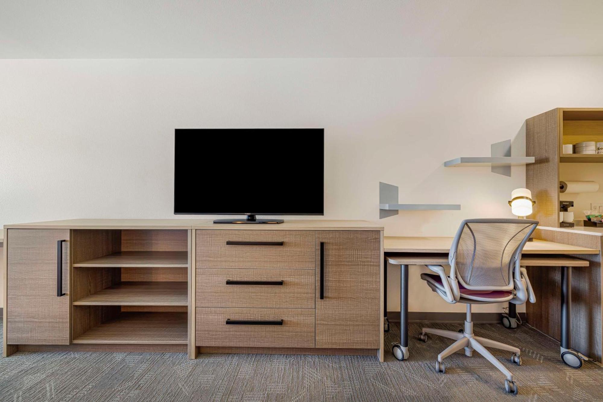 Home2 Suites By Hilton Colorado Springs Airport Ngoại thất bức ảnh