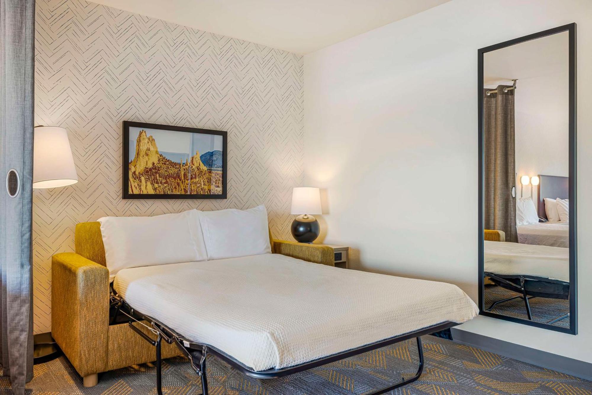 Home2 Suites By Hilton Colorado Springs Airport Ngoại thất bức ảnh