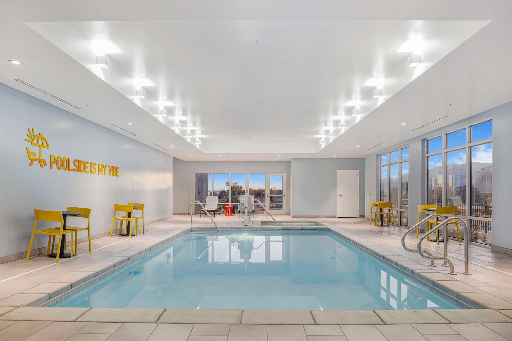Home2 Suites By Hilton Colorado Springs Airport Ngoại thất bức ảnh