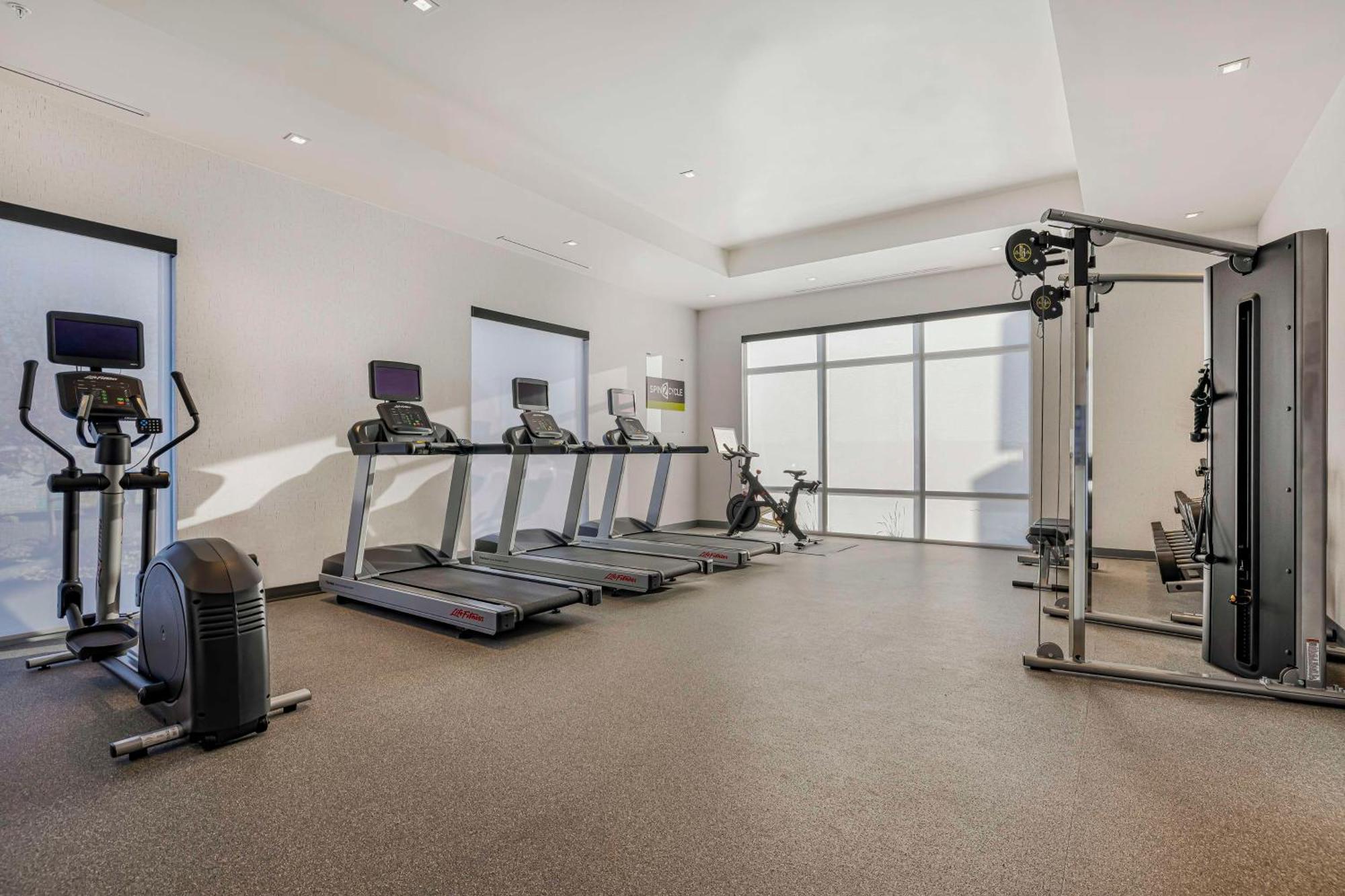 Home2 Suites By Hilton Colorado Springs Airport Ngoại thất bức ảnh